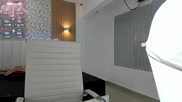 Snapshot of AnitaNoor_ chatting on July 2026 11:50:02 AM AnitaNoor online show from July 2026 11:50:02 AM