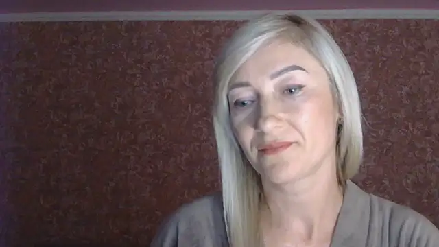 moonlightAnna online show from July 2026 09:51:01 PM