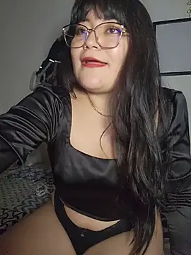Louise 0105 online show from July 2026 05:15:01 AM