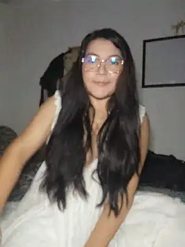 Louise 0105 online show from July 2026 05:34:01 AM