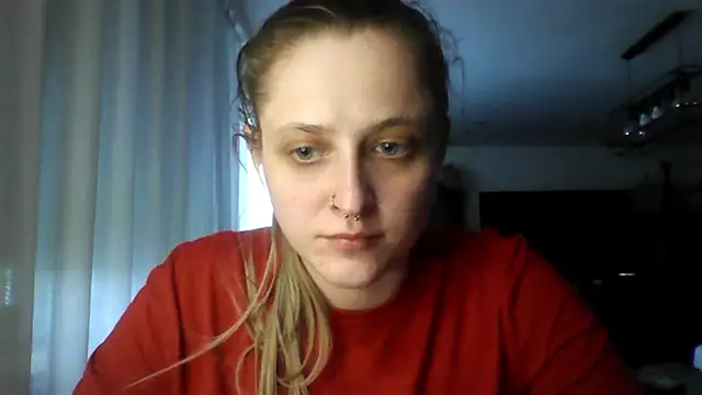 LeaWetGirl online show from July 2026 04:24:01 PM