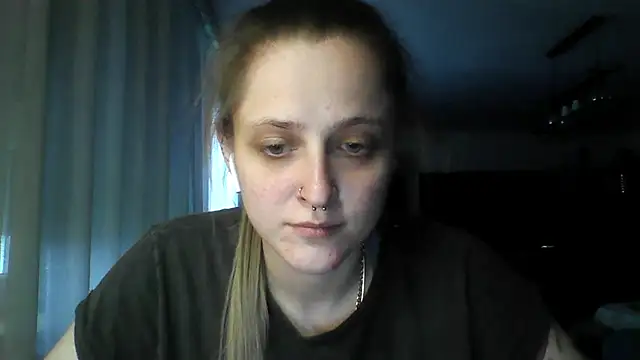 LeaWetGirl online show from July 2026 04:24:01 PM