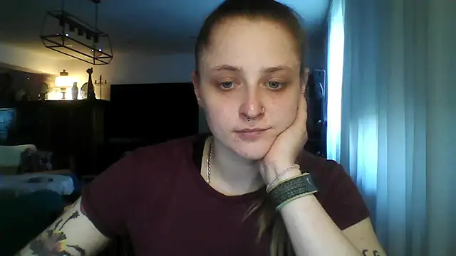 LeaWetGirl online show from July 2026 05:21:01 PM