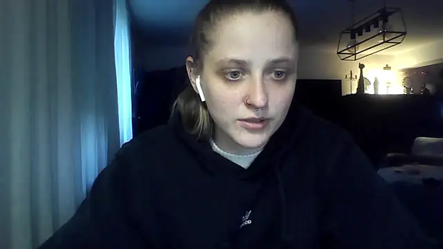 LeaWetGirl online show from July 2026 06:26:02 PM