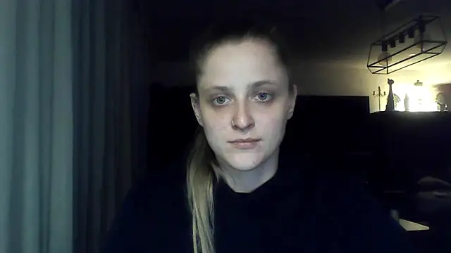 LeaWetGirl online show from July 2026 07:39:01 PM