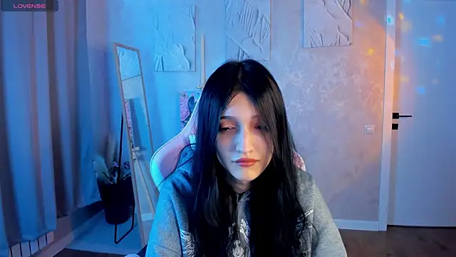Emily Carteri online show from July 2026 12:41:02 AM