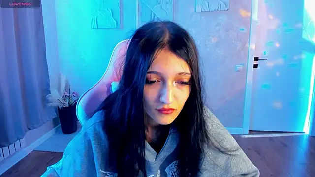 Emily Carteri online show from July 2026 12:39:02 AM