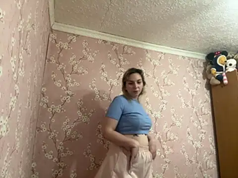 CandyFever online show from July 2026 04:07:02 AM