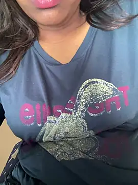 Snapshot of Sweety_rani_ chatting on July 2026 05:27:02 AM Sweety rani online show from July 2026 05:27:02 AM