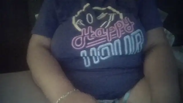 Snapshot of BigTittiePussyDoll chatting on July 2026 03:03:02 PM BigTittiePussyDoll online show from July 2026 03:03:02 PM