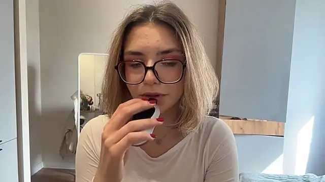 AnnaVelvetFire online show from July 2026 12:24:02 PM