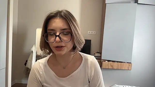 AnnaVelvetFire online show from July 2026 12:14:02 PM