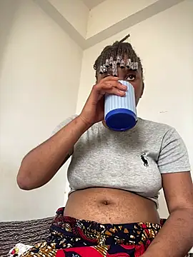 Hot-TEEE online show from July 2026 07:21:01 AM