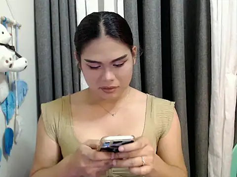carla newhere online show from July 2026 08:30:01 AM