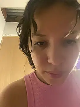 Snapshot of Amira_zahra chatting on July 2026 06:48:02 PM Amira zahra online show from July 2026 06:48:02 PM