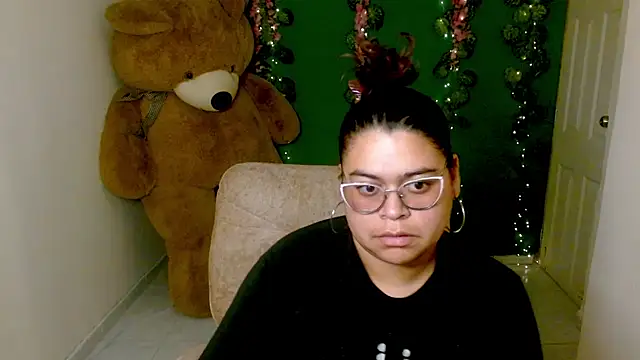 xiomara1609 online show from July 2026 07:40:02 PM