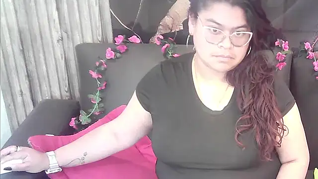 xiomara1609 online show from July 2026 07:56:01 PM
