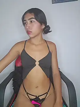 Flor em online show from July 2026 12:59:01 PM