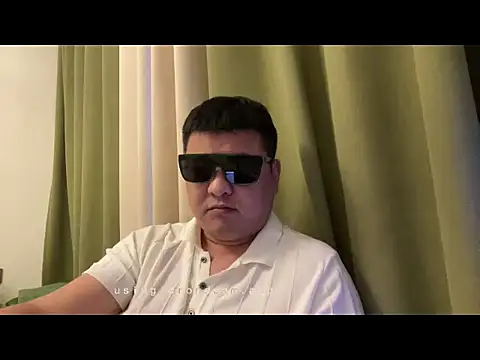zhang1118 online show from July 2026 10:43:01 AM