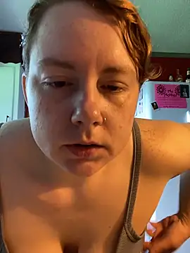 Strawberrykisses96 online show from July 2026 09:56:02 PM