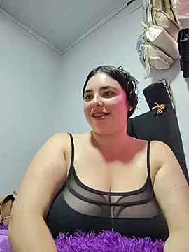 DaphneVelvet online show from July 2026 05:48:02 PM