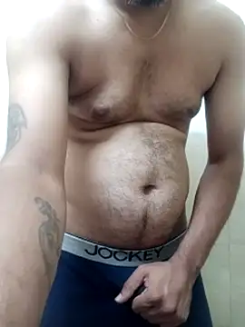 Aloneisbest online show from July 2026 09:00:02 PM