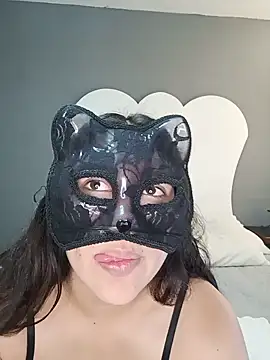 Hanna Zaf online show from July 2026 07:16:01 PM
