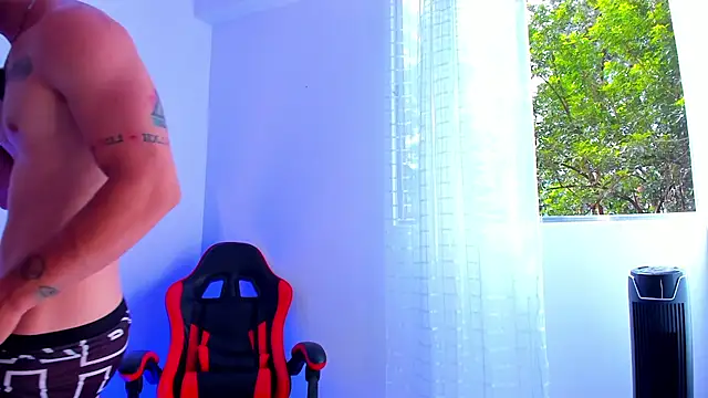 juan savagex online show from July 2026 01:59:01 PM