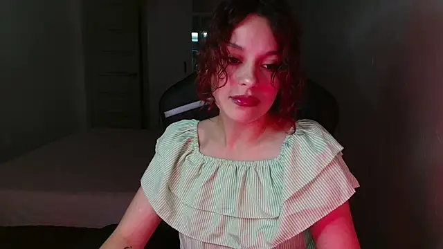 Mia Luiza online show from July 2026 07:20:02 PM