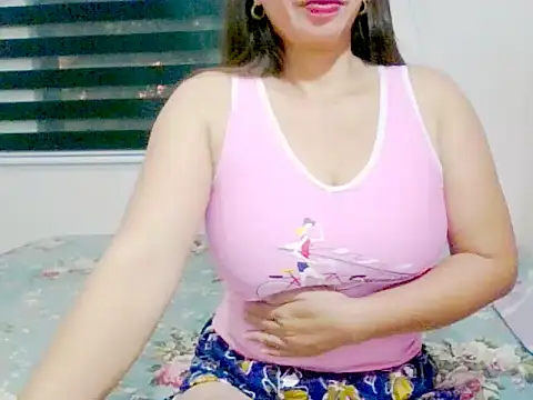 DreamsJohnson online show from July 2026 09:11:01 PM