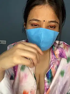 Pari8822 online show from July 2026 08:14:01 PM