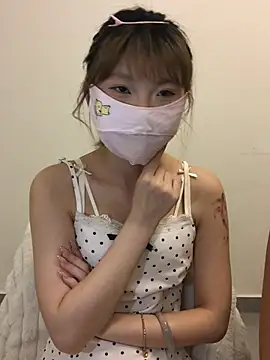 Rocket-Girl online show from July 2026 02:54:01 PM