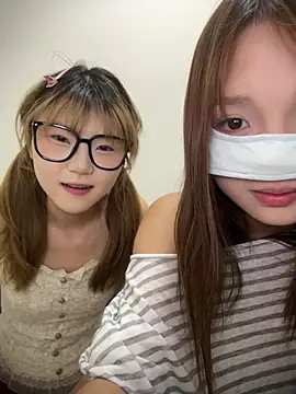 Rocket-Girl online show from July 2026 07:39:01 PM