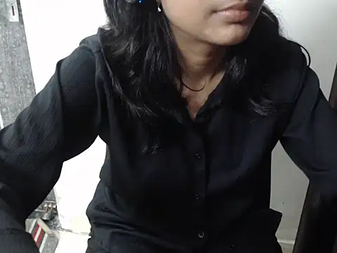 Sizzling Ruhii  online show from July 2026 05:19:02 PM