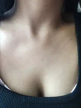 Hot  Rozy online show from July 2026 03:01:01 AM
