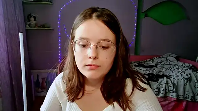 Snapshot of RoseLyyn chatting on July 2026 12:20:02 PM RoseLyyn online show from July 2026 12:20:02 PM