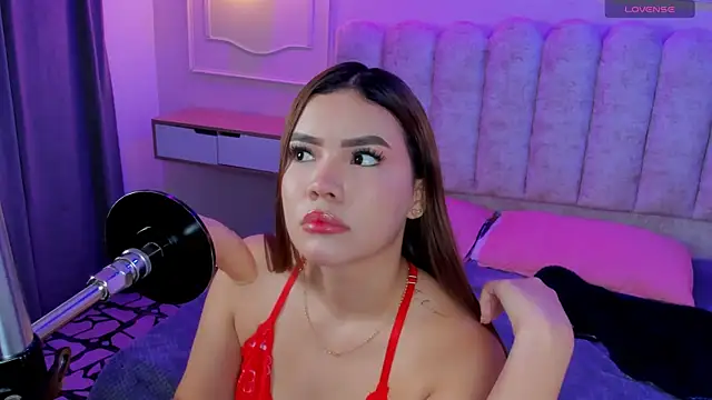 sweetty emma online show from July 2026 02:47:02 PM