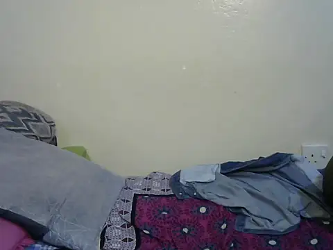 Lavesh queen online show from July 2026 12:06:02 AM