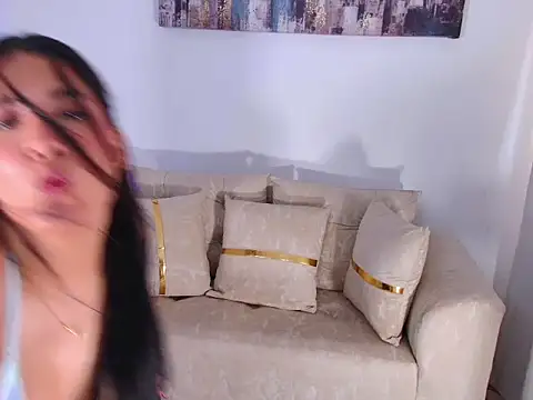 alejandraTulan online show from July 2026 04:20:01 PM