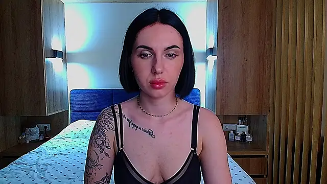 Mindblowing Woman online show from July 2026 05:18:01 PM