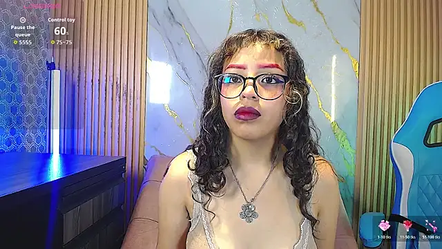 Willow Levine online show from July 2026 09:32:02 PM