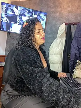 Snapshot of Natasha_Fox_Bms chatting on July 2026 07:40:02 PM Natasha Fox Bms online show from July 2026 07:40:02 PM
