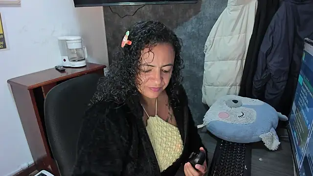 Snapshot of Natasha_Fox_Bms chatting on July 2026 07:08:02 PM Natasha Fox Bms online show from July 2026 07:08:02 PM