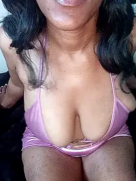 summerbunni222 online show from July 2026 07:27:02 PM