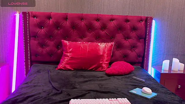 Erick naomi online show from July 2026 10:07:02 AM