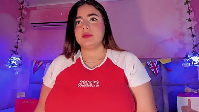 Emiily Grace online show from July 2026 11:49:02 AM