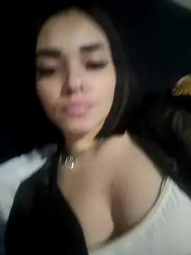 FabyNovinha online show from July 2026 05:02:01 AM