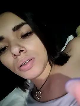 FabyNovinha online show from July 2026 11:03:02 AM