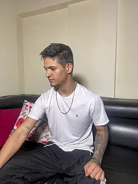 Aaronsexroom online show from July 2026 03:13:01 AM