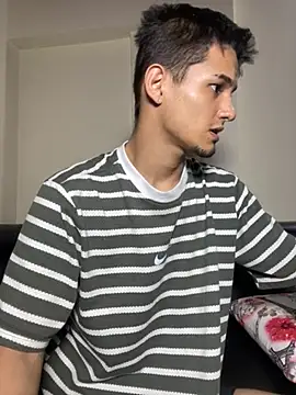 Aaronsexroom online show from July 2026 02:38:01 AM